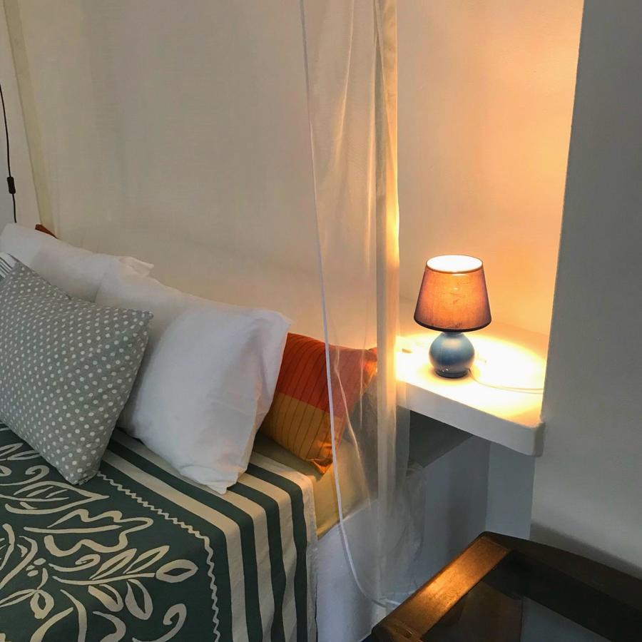阿西尼 La Maison Blanche酒店 外观 照片